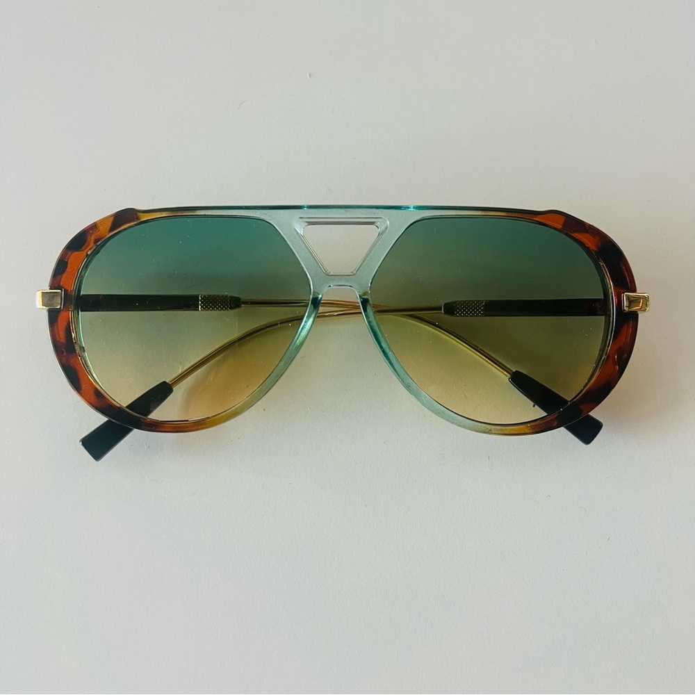 Leopard Print Ombré Aviator Sunglasses
